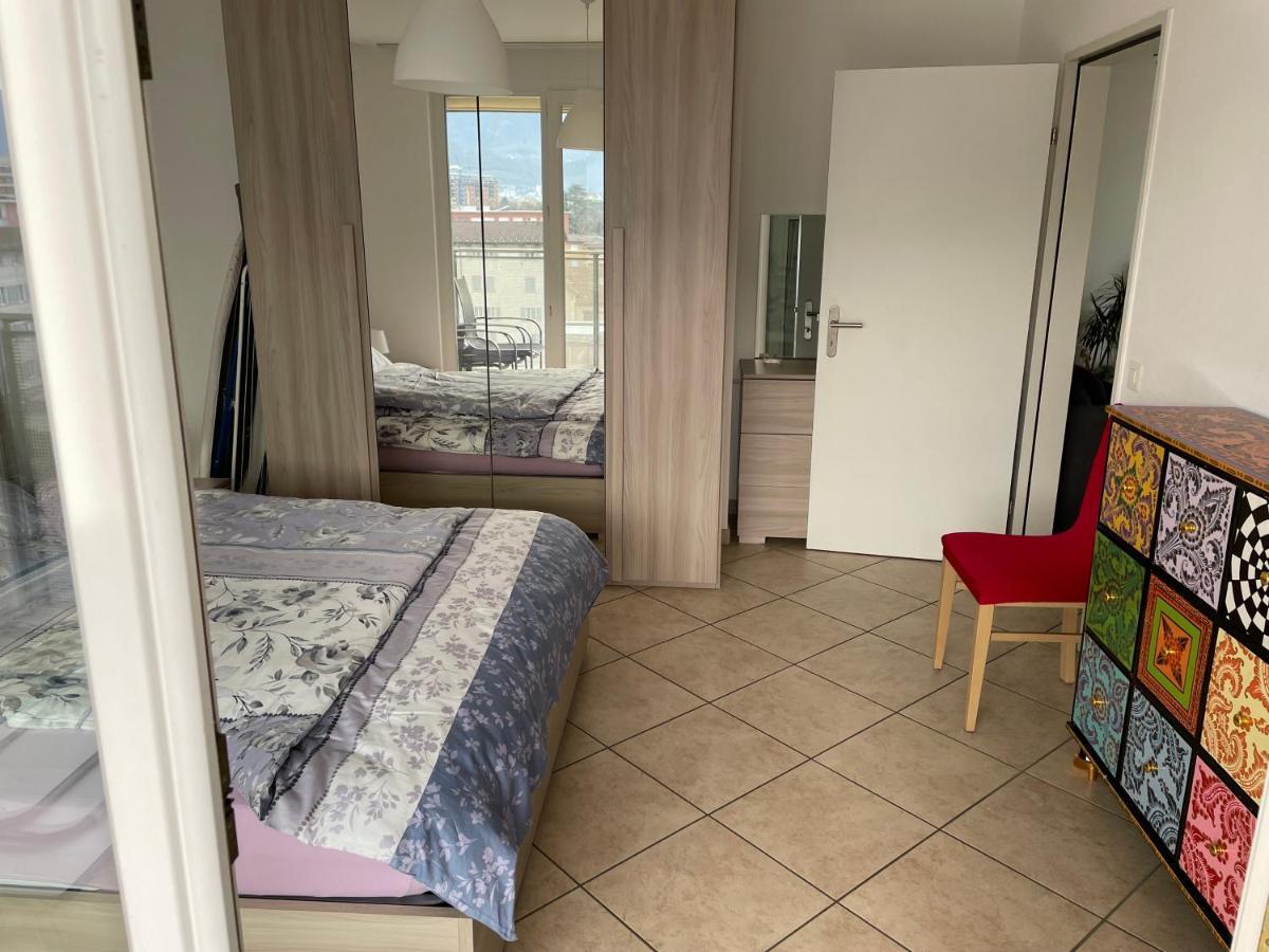 Appartamento 2,5 Con Piscina Nel Cuore Di Locarno 463 Exteriör bild